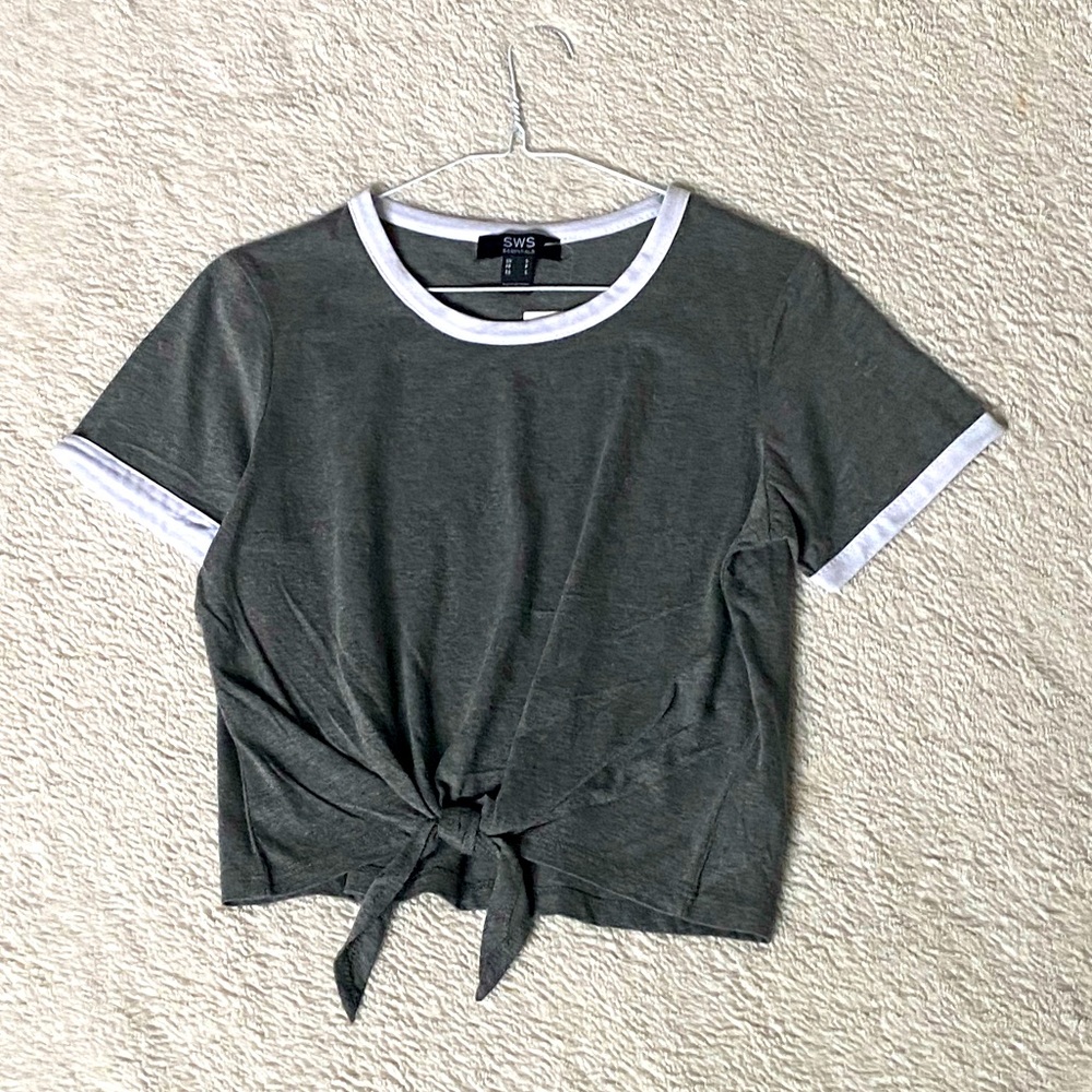 Grey shirt